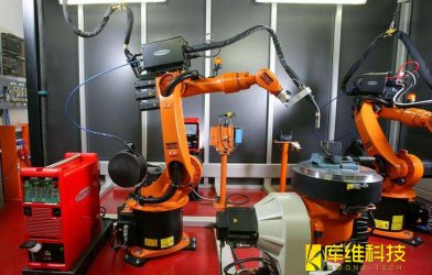 <b>自動化焊接機(jī)器人之點(diǎn)焊機(jī)器人的特點(diǎn)</b>